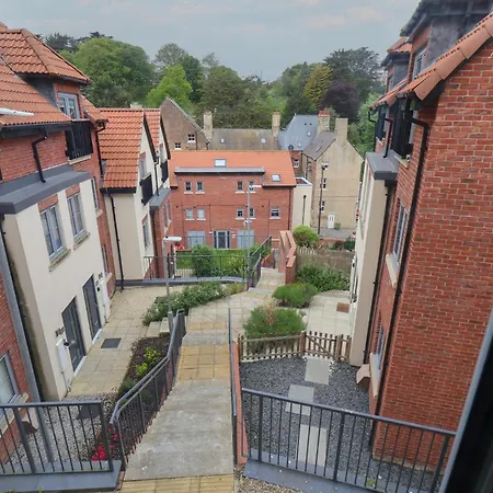 Coastguards View * Whitby