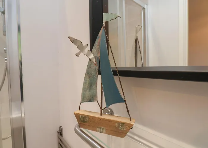 Nyaraló Coastguards View