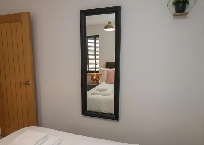 Coastguards View Nyaraló