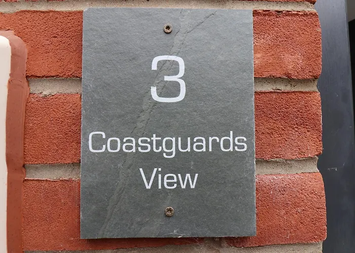 Coastguards View Nyaraló